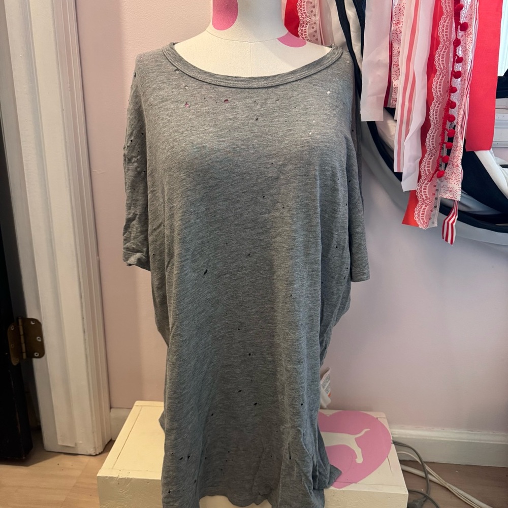 Emma + Sam LF Stores Destroyed Distressed Grey Tee